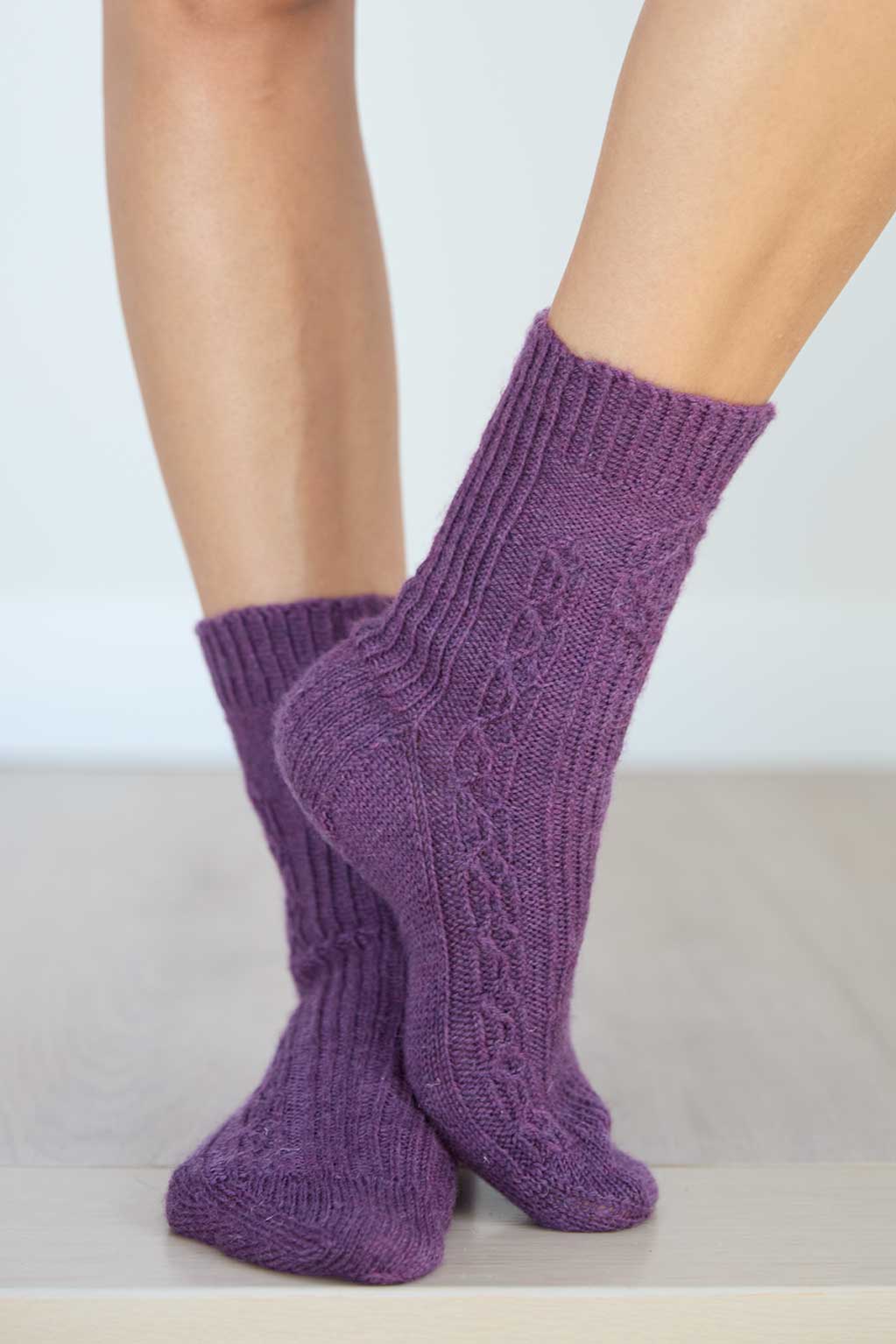 Possibility of Flowers Socks Knitting Pattern