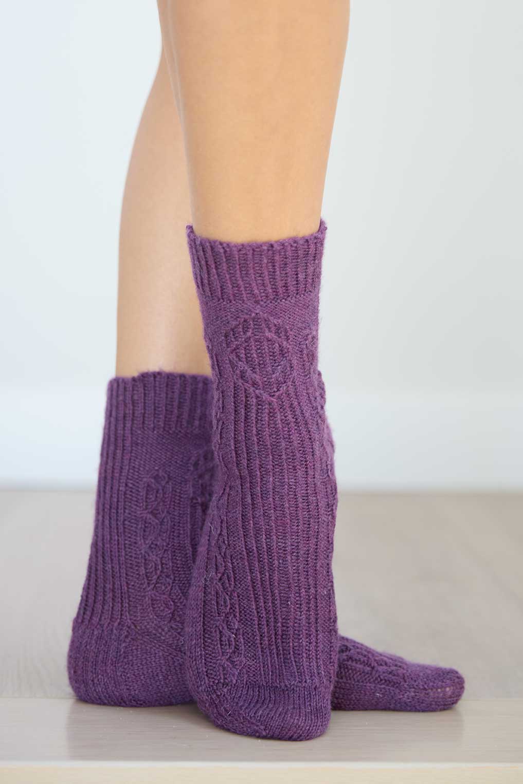 Possibility of Flowers Socks Knitting Pattern