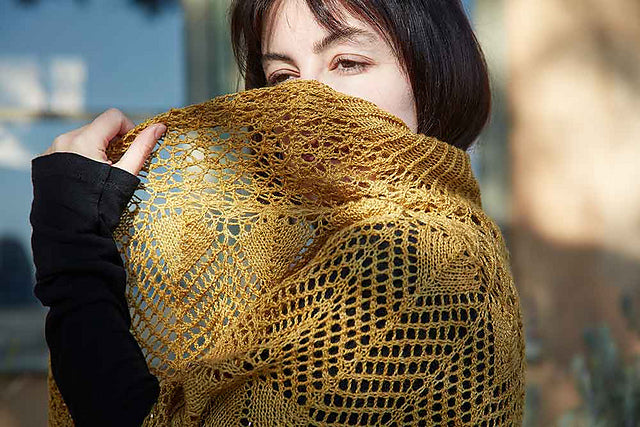 Chartres Shawl